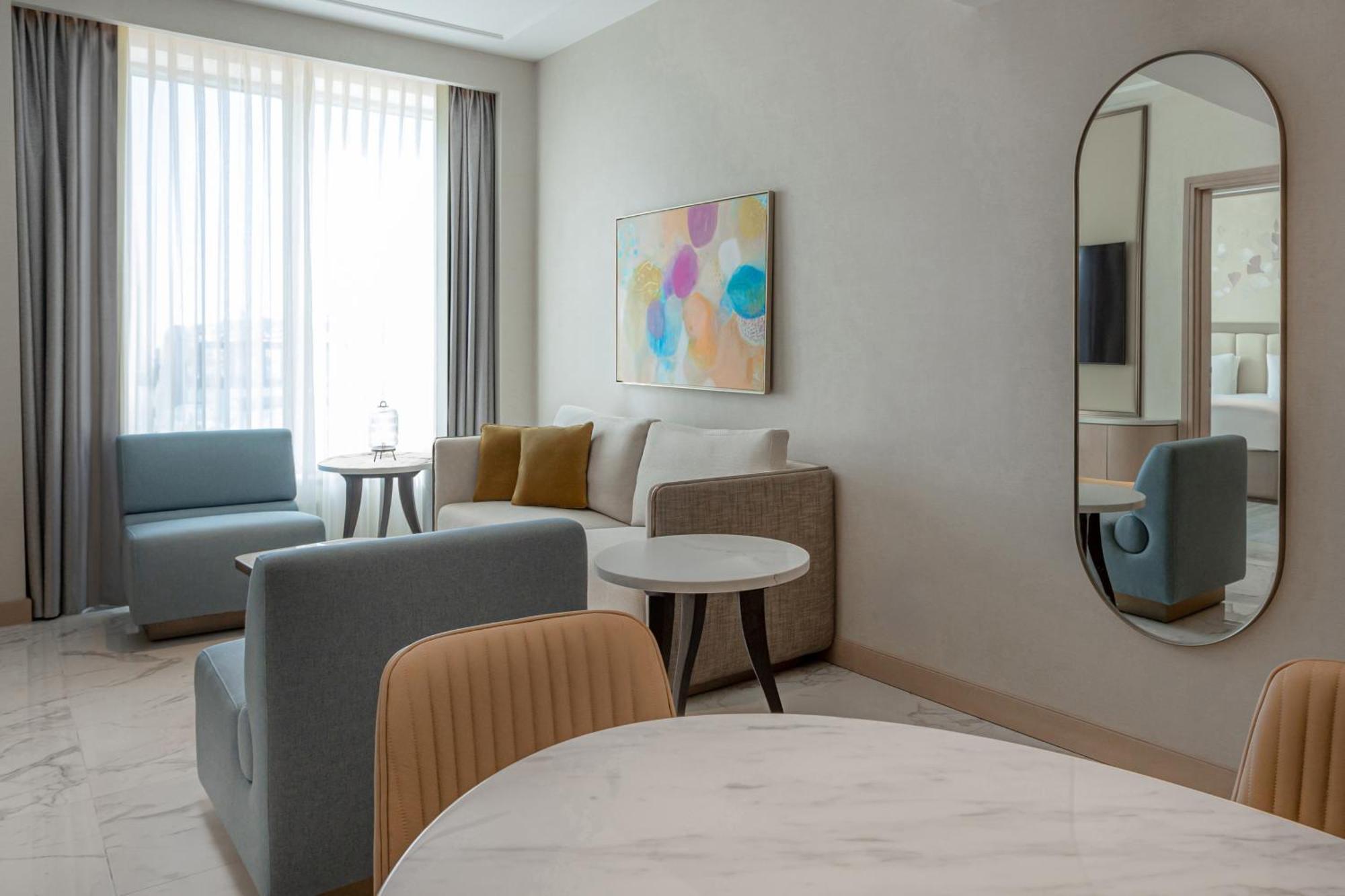 מלון Signia By Hilton 5*