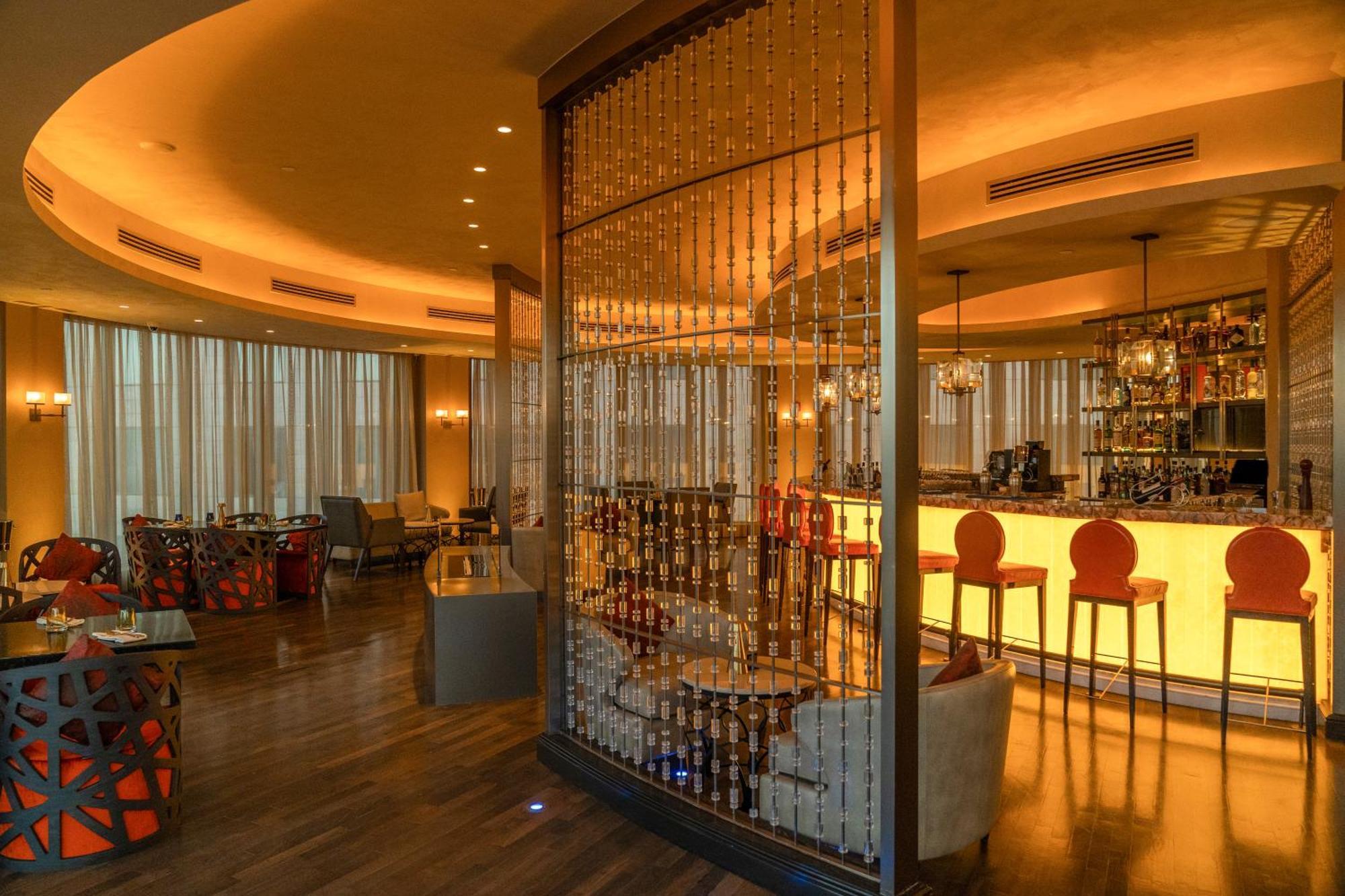 Signia By Hilton
