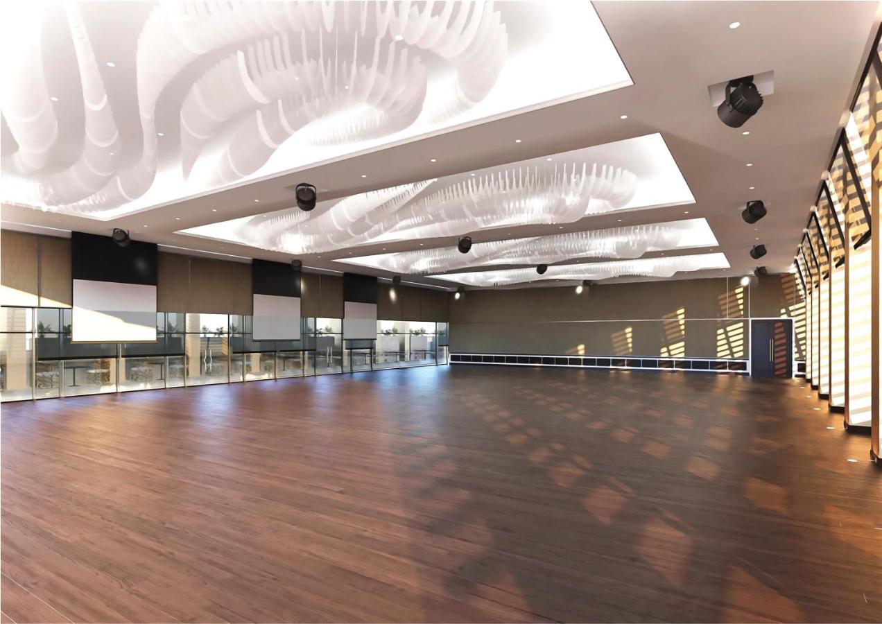 Hotel Signia By Hilton 5*