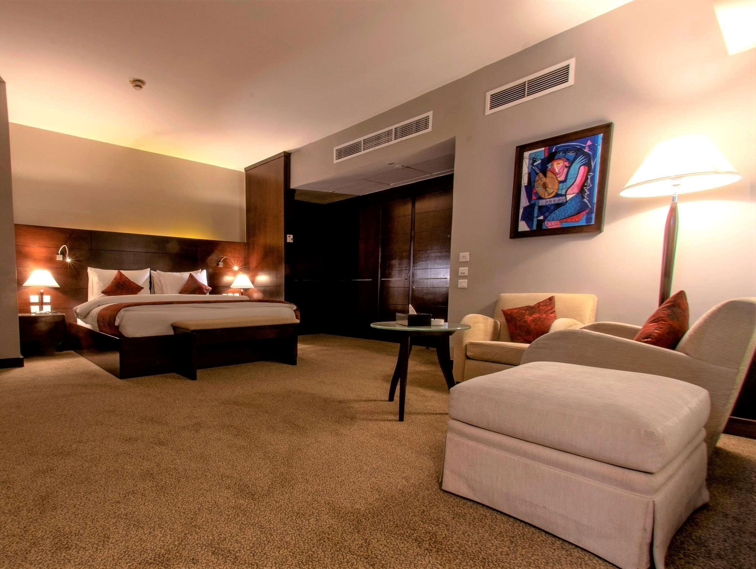 Signia By Hilton 5*